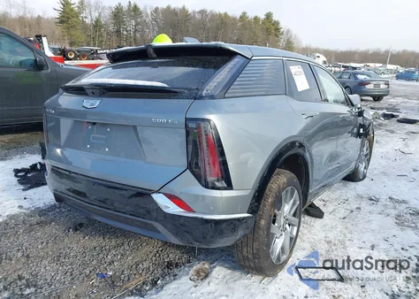 2025 Cadillac Optiq Luxury 1 Awd z USA, uszkodzony, nr VIN 3GYK3BMR2SS249653